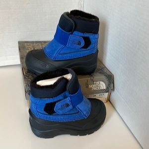 The north face toddler Alpenglow US size 7 boots